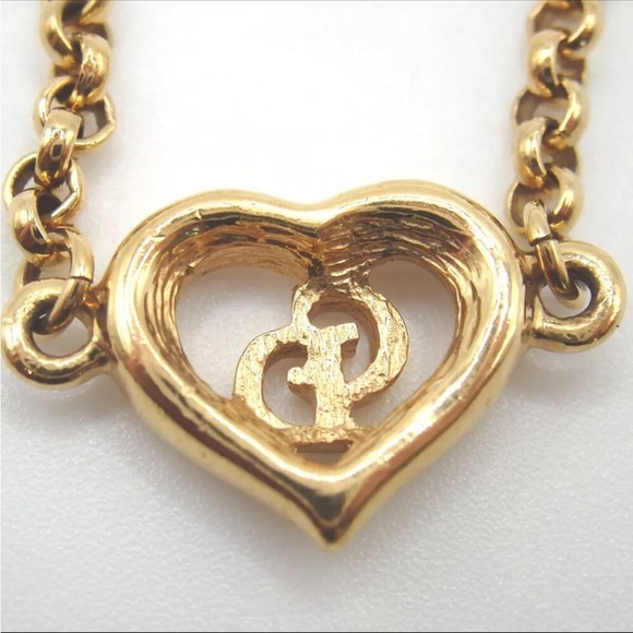 Authentic Cristian Dior gold plated Heart shaped Bracelet - Picture 6 of 9